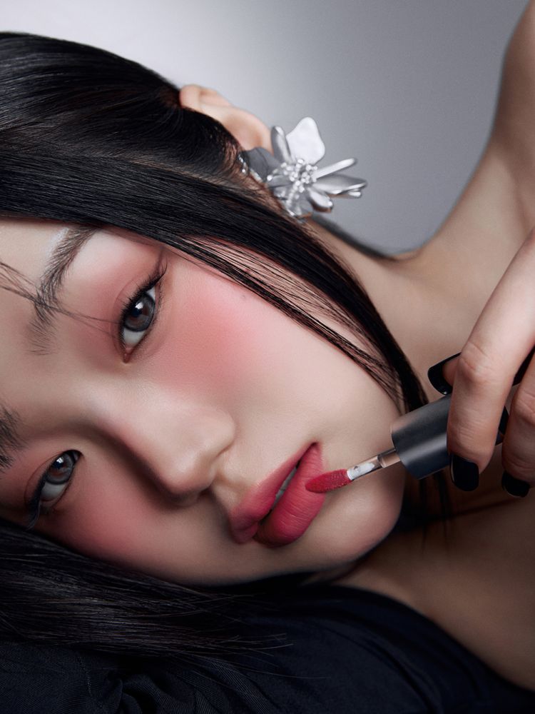 HAVVY MAKEUP - Blurring Slip Fit Lip Cheek 3.7ml